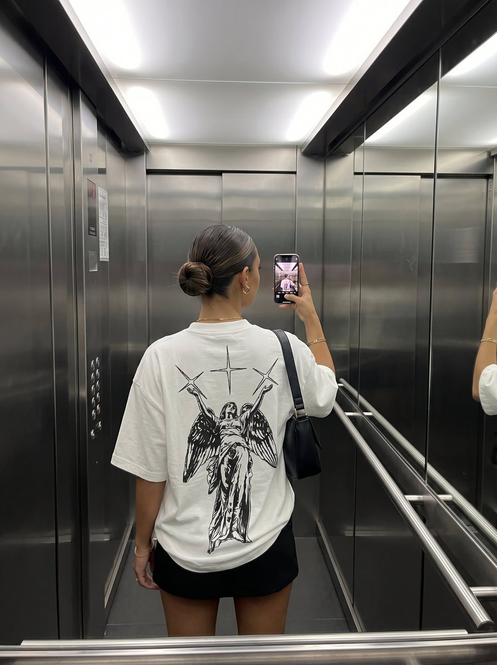 Divinity tee by criticalock