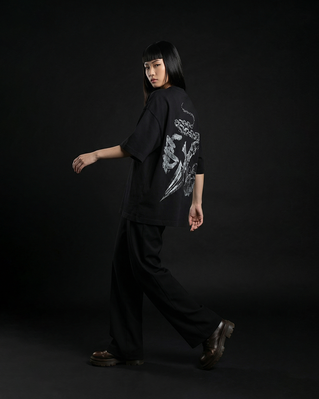 One shot Hunter x Hunter Tee.